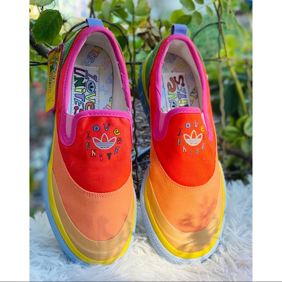 Adidas Nizza Love Unites Rainbow Slip On Shoes - Picture 2 of 12